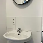 Apartment Frisch Saniert, Moderne Fuer 1 Bis 37 Personen, Warme Weihnachten *