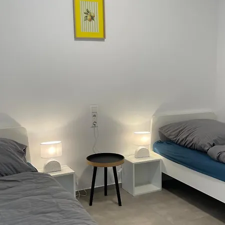 Frisch Saniert, Moderne Für 1 Bis 37 Personen, Warme Weihnachten Apartment Böbingen an der Rems