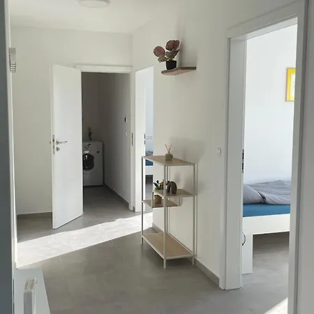 Frisch Saniert, Moderne Fuer 1 Bis 37 Personen, Warme Weihnachten