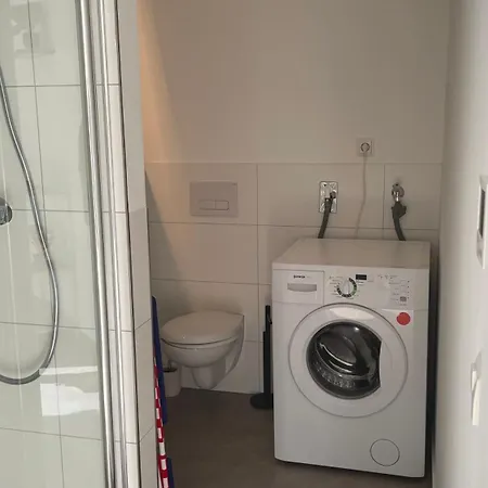 Frisch Saniert, Moderne Fuer 1 Bis 37 Personen, Warme Weihnachten