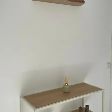 Apartment Frisch Saniert, Moderne Fuer 1 Bis 37 Personen, Warme Weihnachten *